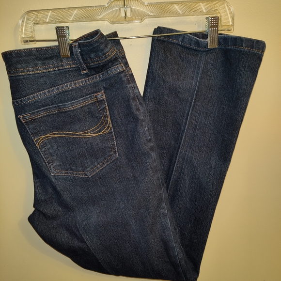 Charter Club Jeans - Picture 2 of 9